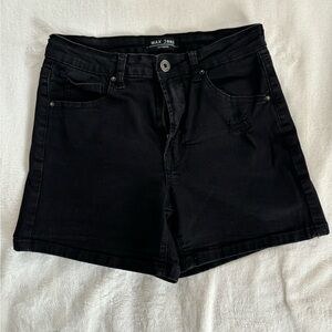 Juniors black shorts